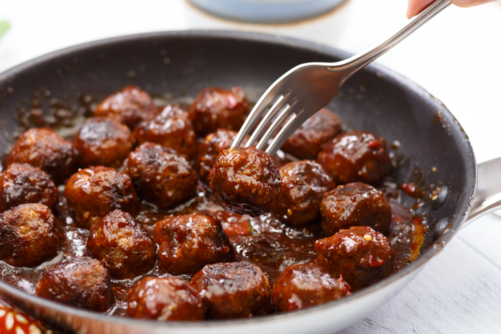 Balletjes in ketjapsaus